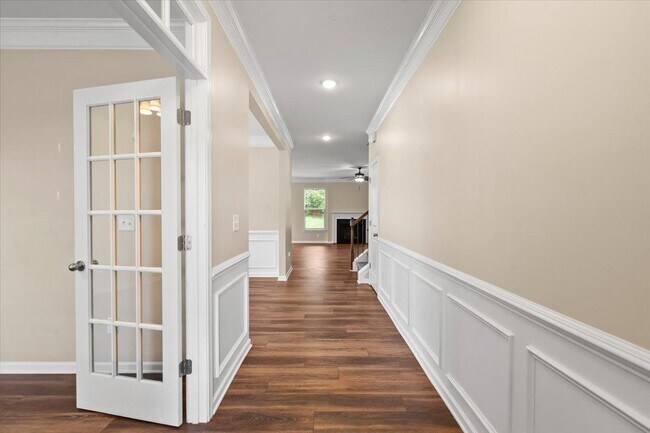 Building Photo - 2433 Chinkapin Ct