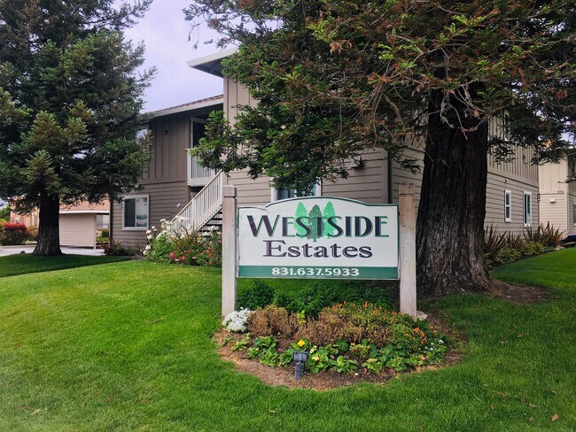 Welcome to Westsise Estates - 1011 Del Rio Dr