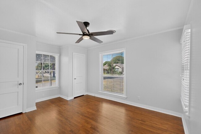 Building Photo - 4812 Wateka Dr