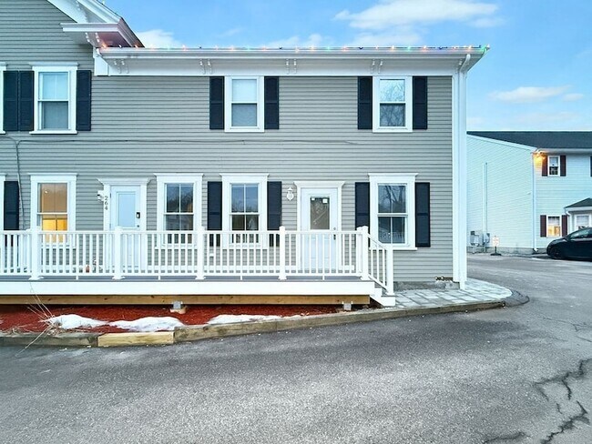 Building Photo - 264 Middlesex Rd