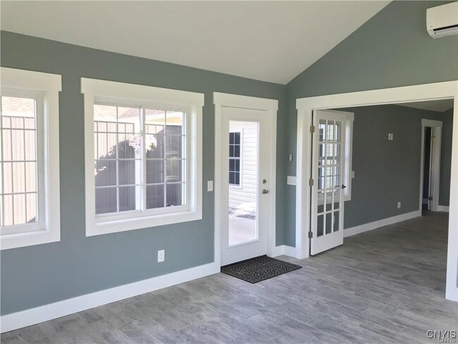Building Photo - 1019 Fyler Rd