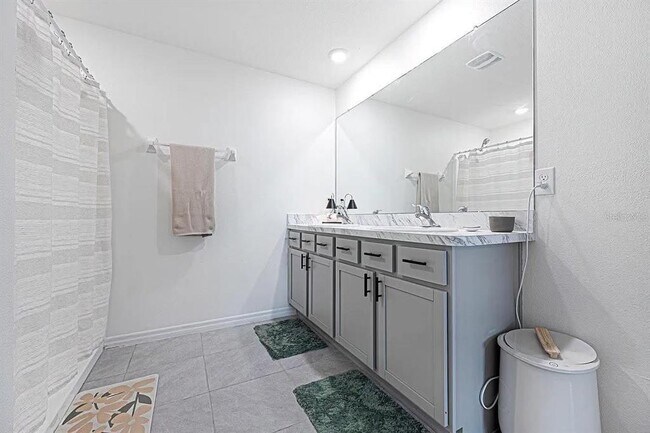 Building Photo - 8574 Triumph Cir