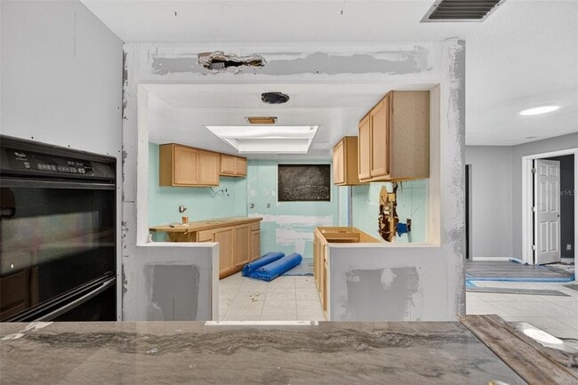 Building Photo - 260 13th St N