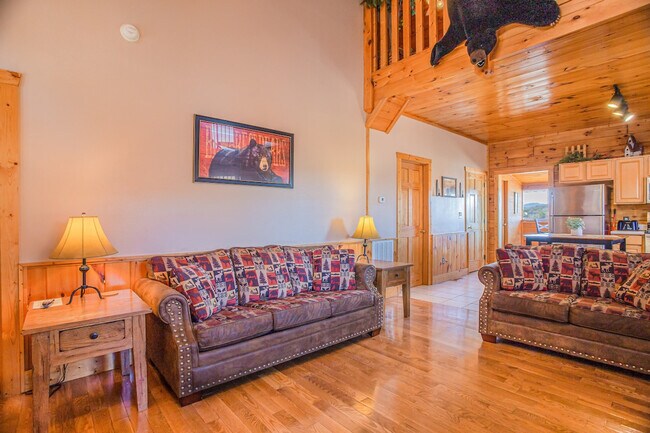 Building Photo - 415 Big Bear Wy