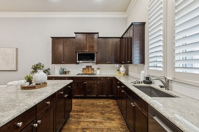 Building Photo - 2138 Aylesport Dr