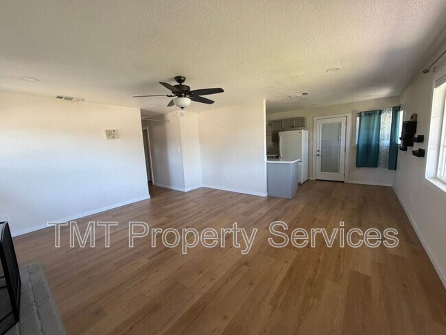 Building Photo - 6519 Prentiss Dr