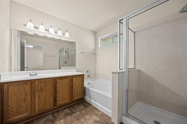 Building Photo - 11612 Timber Heights Dr
