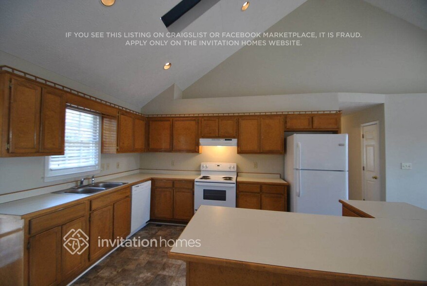 Building Photo - 9230 Melody Cir SW