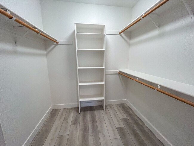 Building Photo - Recently Upgraded Modern Chico Home