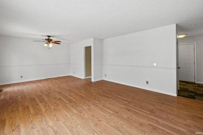 Building Photo - 4 BR Home in Bar Barry Heights