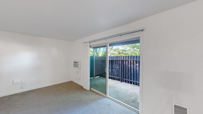 Building Photo - 511 Alameda del Prado