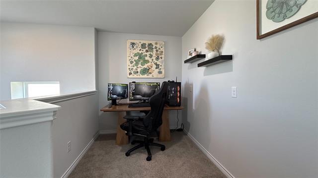 Building Photo - 1025 Wind Drift Wy