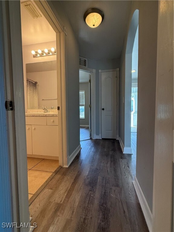 Building Photo - 3122 12th St SW