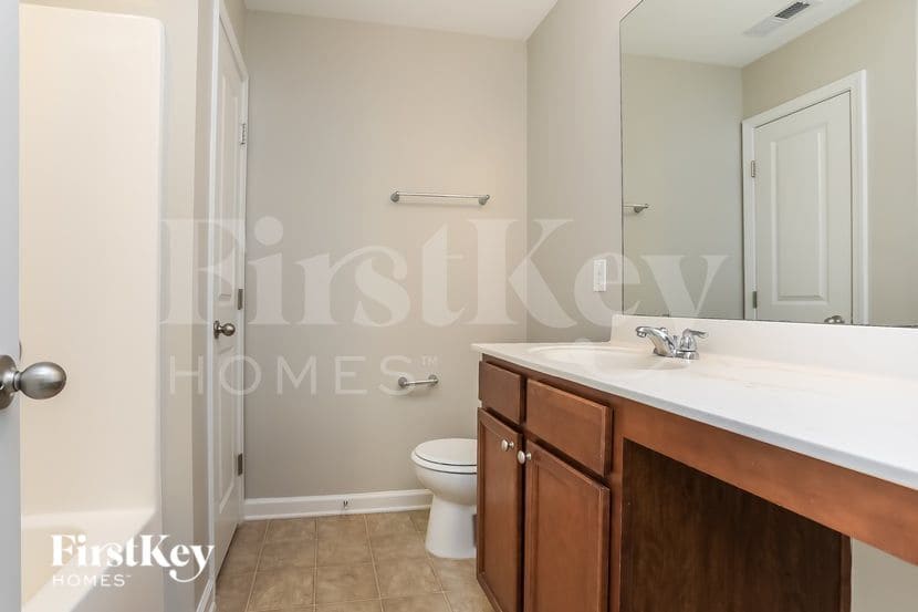 Building Photo - 2160 Scarlet Sage Dr