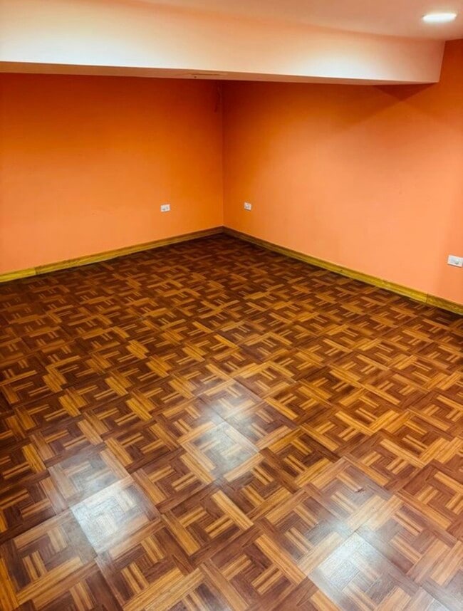 Building Photo - 2017 Pine St