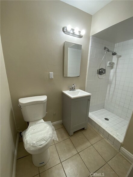 Building Photo - 4505 Canoga St