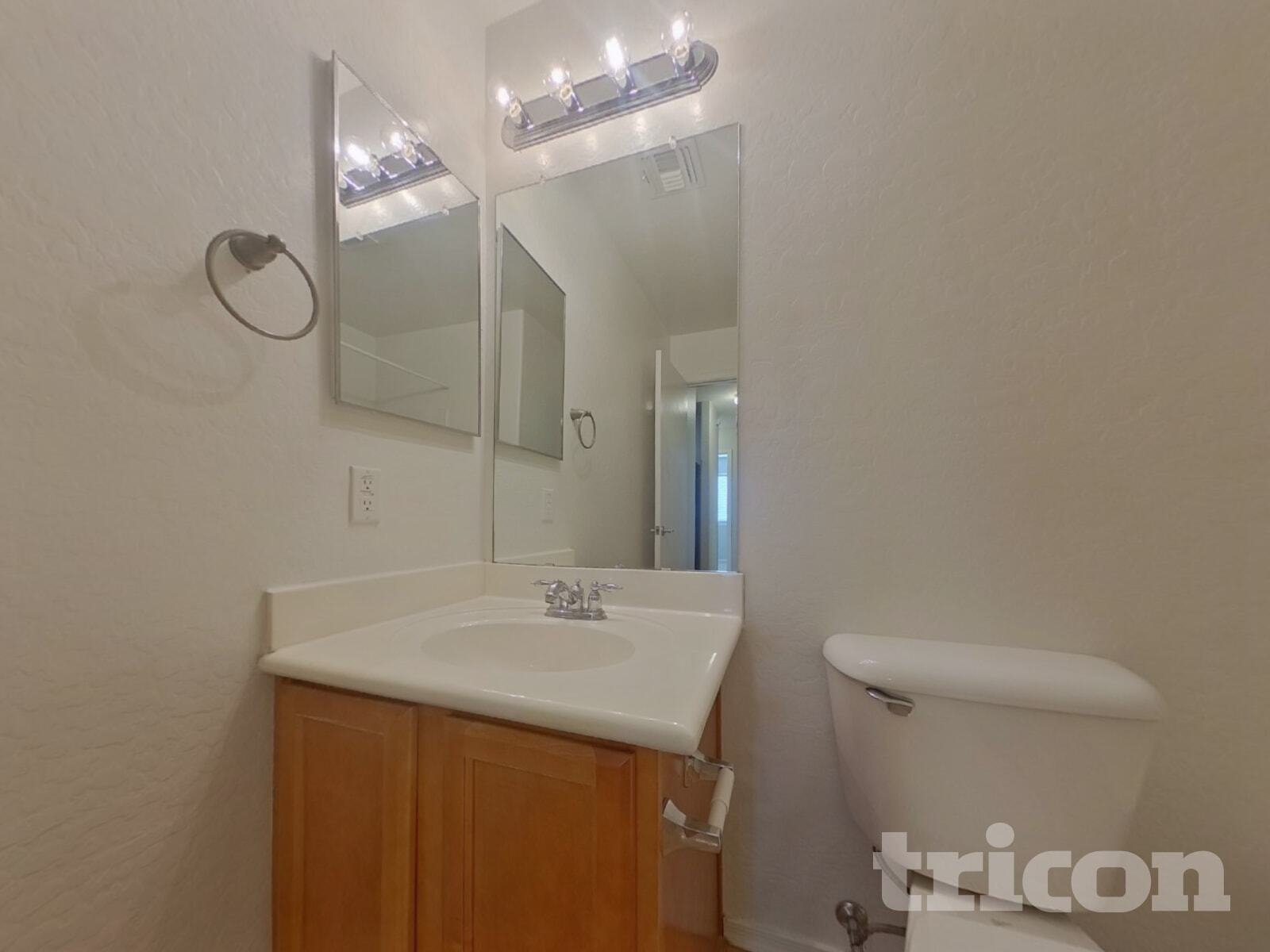 Building Photo - 7448 S Horizon Ct