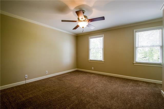 Building Photo - 3BR/2BA TOWNHOME NEAR DOWNTOWN FRANKLIN! WALK TO THE PARK.