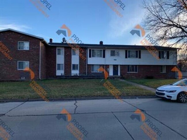 Building Photo - 35301 Michelle Dr