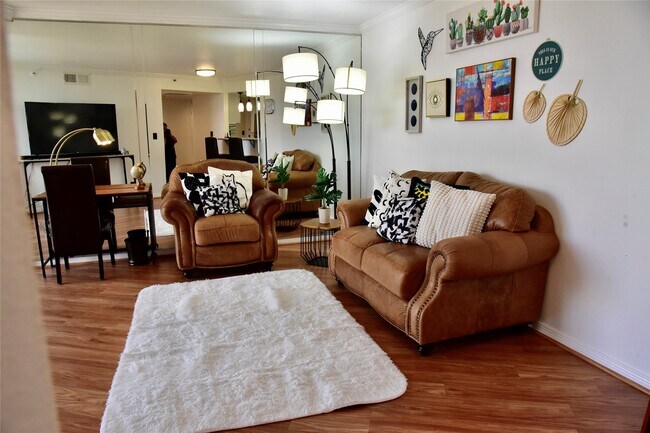 Building Photo - 3525 Sage Rd