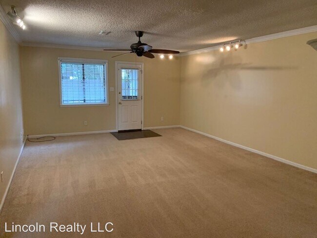 Building Photo - 2 br, 1 bath House - 442 Heritage Place