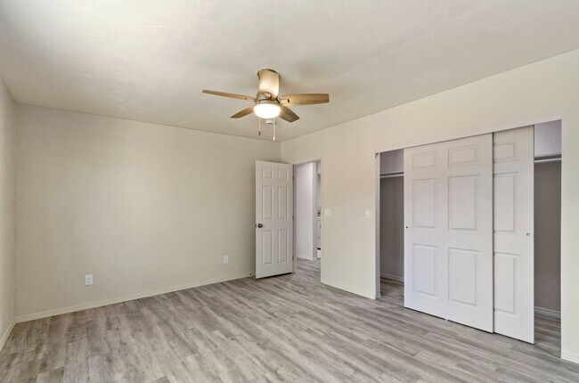 Building Photo - Centrally located - Remodeled Home