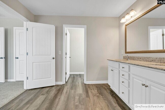 Building Photo - 57 Brazilian Dr