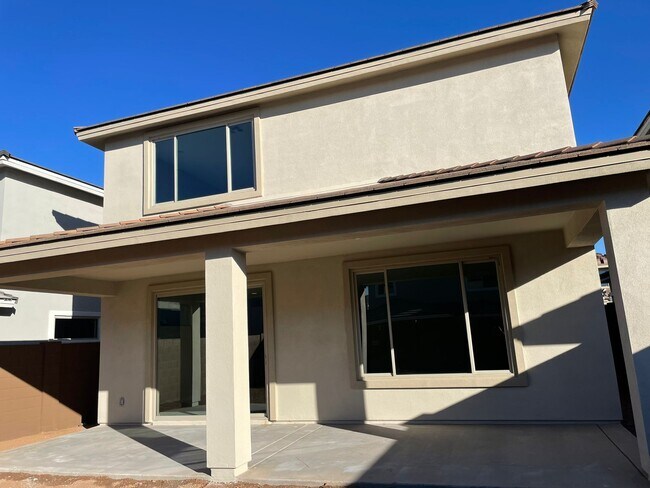 Building Photo - 3539 E Louise Dr