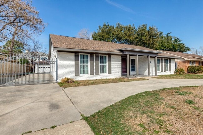 Building Photo - 6230 San Felipe St