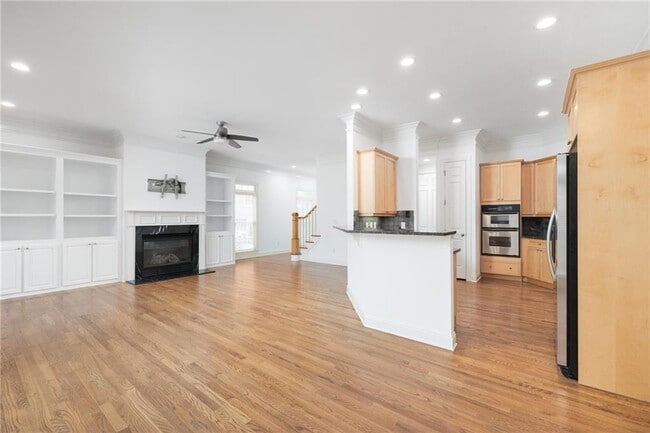 Building Photo - 5468 Wentworth St