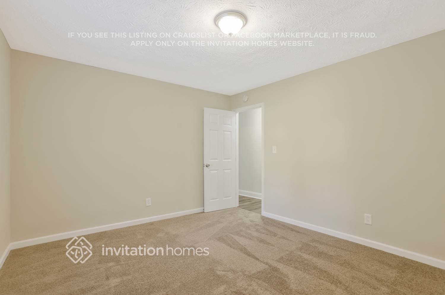 Building Photo - 5304 Valleyview Dr