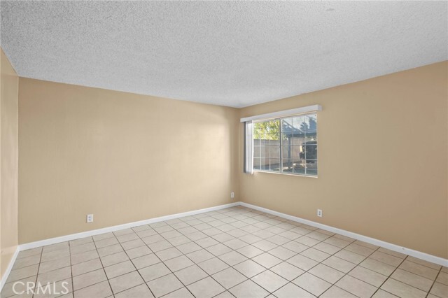 Building Photo - 151 S Idaho St