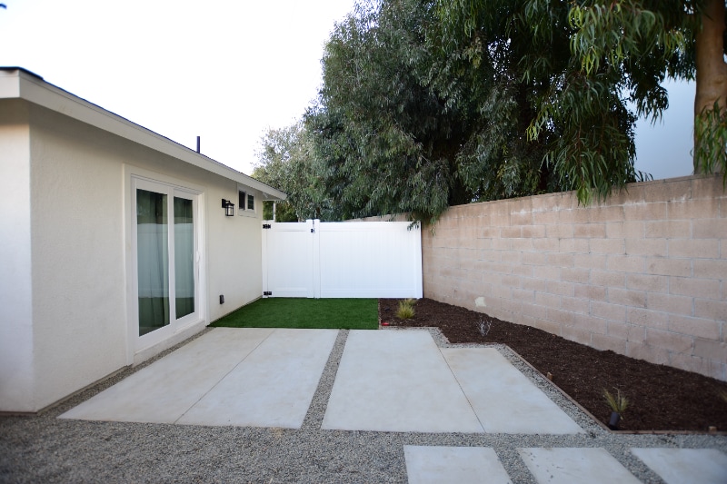 Building Photo - 204 Olive Pl