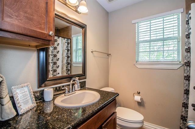 Building Photo - 2824 Minert St