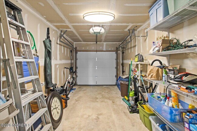 Building Photo - 26 Bayview Ct