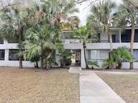 Building Photo - 811 Lyons Rd