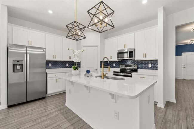 Building Photo - 1267 Normandy Dr