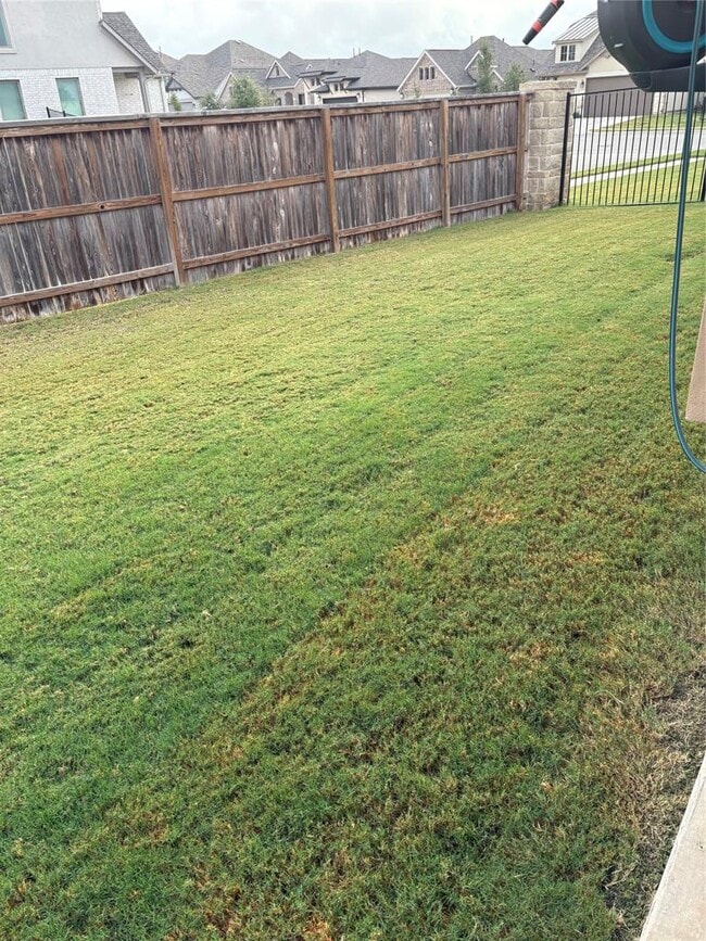 Building Photo - 200 Dycus Bnd