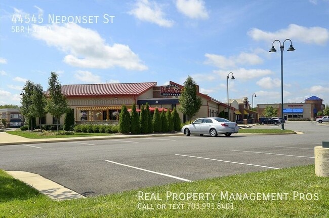 Building Photo - 44545 Neponset St