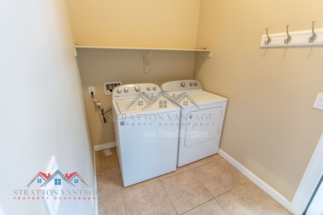 Building Photo - 4777 S Fulton Ranch Blvd