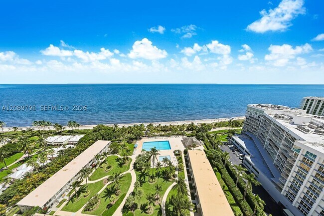 Building Photo - 881 Ocean Dr
