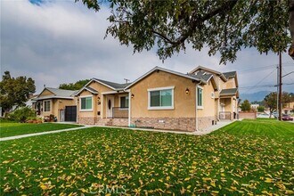 Building Photo - 1400 Leland Way