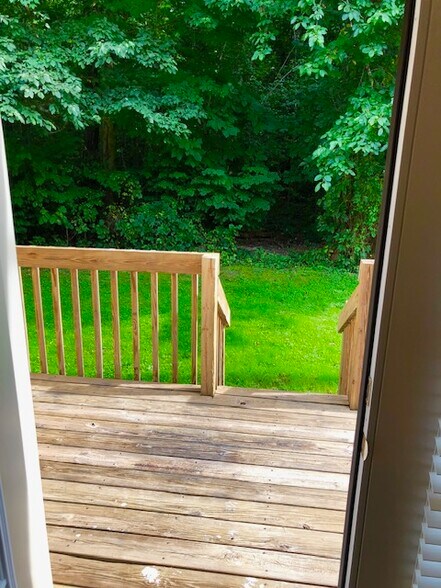 Building Photo - 1146 Northwood Loop