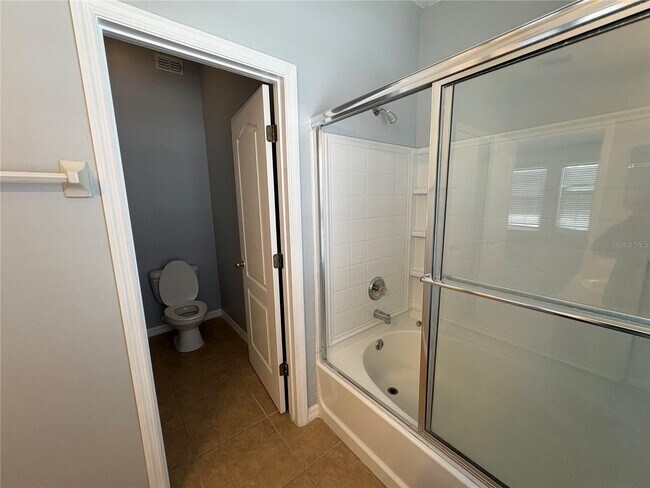 Building Photo - 7107 Harmony Square Dr