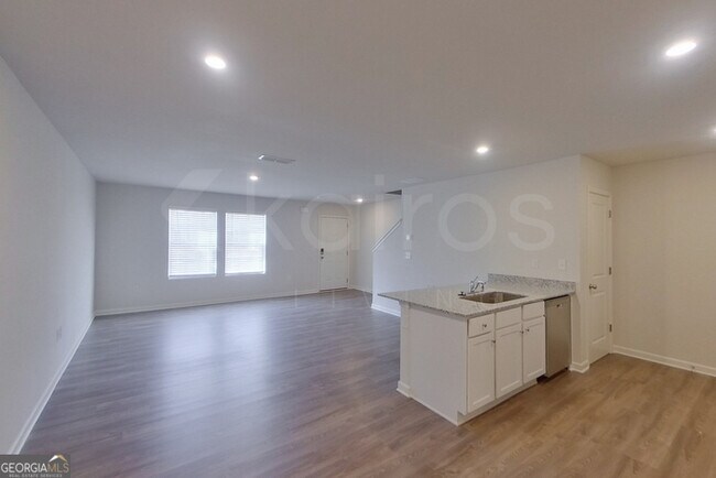 Building Photo - 307 Ironwood Ct