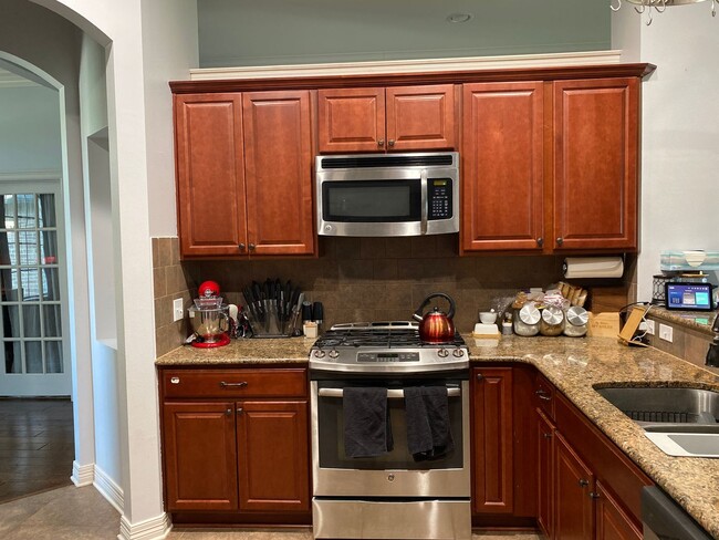 Building Photo - North Bossier Home in Legacy Subdivision