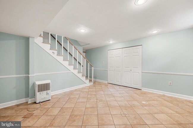 Building Photo - 13204 Nickleson Dr