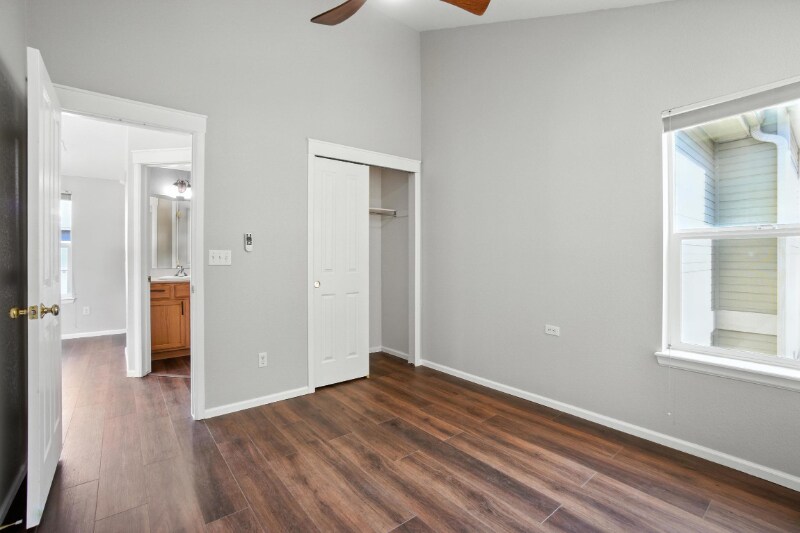 Building Photo - 4435 W 37th Ave