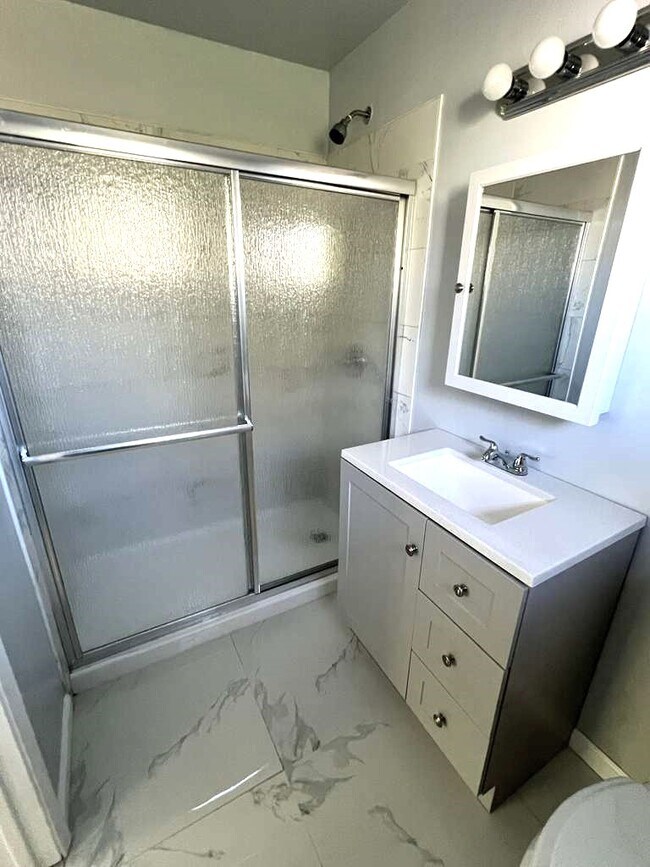 Building Photo - 3736 Orangerie Way