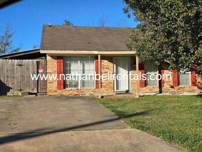 Building Photo - 2140 40th St SE